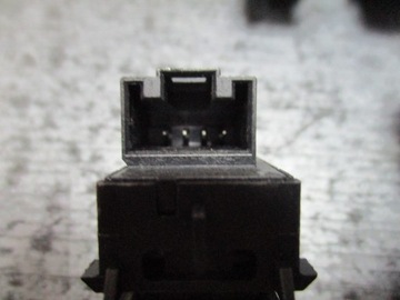 Переключатель стеклоподъемника Seat Leon Vw 5G0959855A