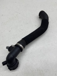 Audi a7 a6 c7 3.0 tdi шланг труба пабтрубок  шланг патрубок радиатора воды Недорого, фото thumb