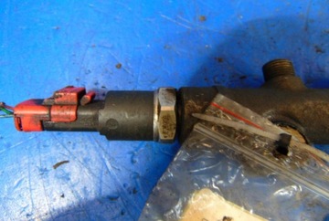 фото thumb №6, Peugeot 206 1.4hdi планка впрыскивающий 0445214028 9641509480