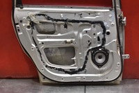 фото thumb №15, Двері ліва задня задні сріблястий toyota corolla verso 2 ii 01-06