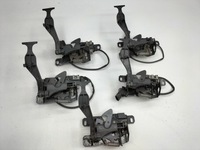 фото thumb №1, Замок капот mercedes w169 a1698800060