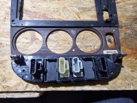 Рамка средняя декоративная  mercedes w163 ml a1636808136 Недорого, фото thumb