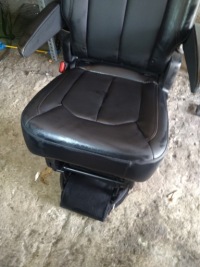 фото thumb №2, Pacifica 2016-2020r сидіння лівий задня шкіра perforowa