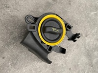 фото thumb №1, Porsche 982 cayman заливна горловина оливи 98155137802