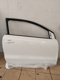 фото thumb №1, Vw polo 6r0 3d дверь правые перед lc9a комплектные