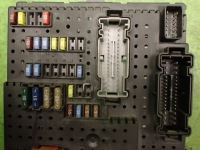 Коробка запобіжників volvo v70 2 2.4 d 04r 30728512 28017881 30728273 Київ, фото thumb