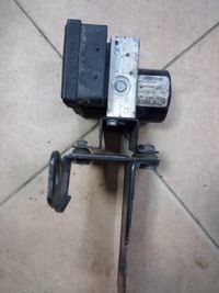 фото thumb №1, Насос abs renault twingo ii 8201065089 oryg.