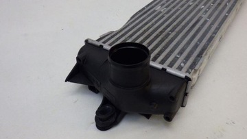 фото thumb №7, Радиаторов интеркулер trafic ii vivaro a 2.0 dci 8200411160