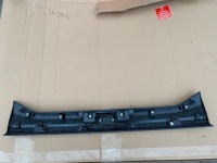 фото thumb №4, Vw t-cross накладка крышки задняя 2gm827577