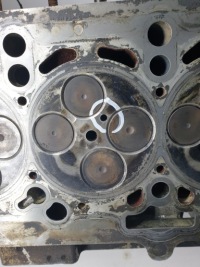 Купить Головка двигателя dodge caliber 2.0 crd 03g103373a, фото thumb