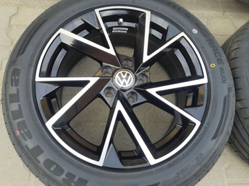 VW PASSAT B8 ЛЕТНИЕ КОЛЕСА 215/55R17 НОВЫЕ