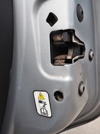 фото thumb №6, Fiat grande punto замок двері задня задній правий na центральний 55701966