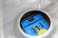 фото thumb №6, Підйомник скло audi оригінальний номер 4e0839850