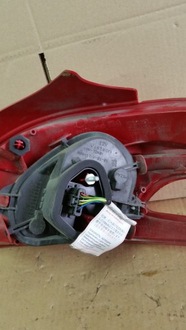 фото thumb №9, Лампа задняя задняя левая peugeot 208 i 12-15