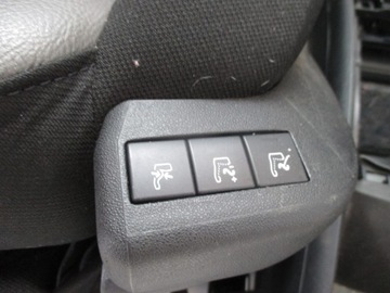 фото thumb №10, Обивка сиденья полукожа citroen c4 picasso ii