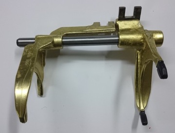 Mercedes -Benz wałek przełączający A 4473600200