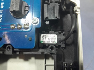 фото thumb №8, Skoda superb iii лампочки бардачок стеля 3v0868837b