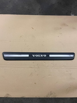 фото thumb №1, Volvo xc60 рестайлінг планка накладка порога ліва 31349002