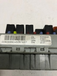 Коробка запобіжників bsi 60689045 alfa romeo 159 Доставка, фото thumb