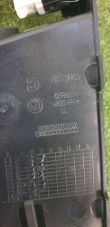 фото thumb №5, Bmw x1 e84 защита пластик гнездо usb 9241331
