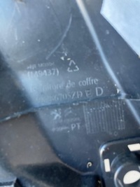 фото thumb №7, Обшивка багажника правий peugeot 2008 ii 98286705zd