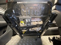 фото thumb №5, Сиденья, заднее сиденье, комплект mg zs ev 2022 панель дверь подлокотник