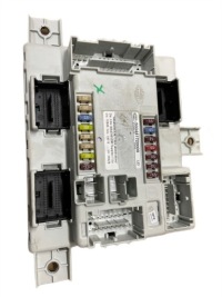фото thumb №1, Alfa romeo giulia 2.2 jtd коробка запобіжників bsi 505465330