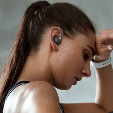 Спортивные bluetooth-наушники для запуска повербанка
