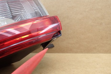 фото thumb №7, Nissan qashqai ii рестайлинг 17- лампа левый зад левая задняя led koito 220-19009