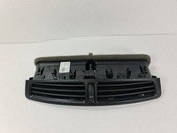 фото thumb №2, Kuga mk2 решётка обдув средняя am51-r01815-a