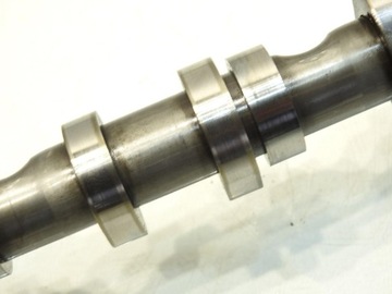 фото thumb №7, Вал распределительный вал выпускной vw passat b7 2.0 tdi 03l102c 03l109111