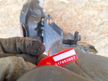 фото thumb №9, Вісь зад диски peugeot 208 ii 19-