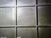 Корпус на аккумулятор комплектная vw golf v 1k0915336b / 1k0915443c nr4 с Разборки, фото thumb