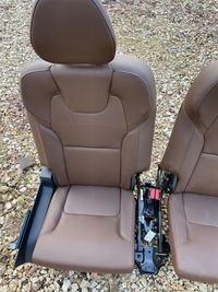 фото thumb №2, Volvo xc90 ii сиденья 7 os 3 ряд