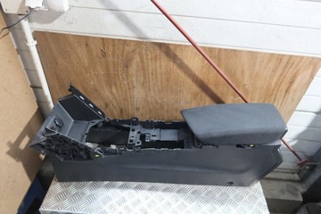 фото thumb №9, Тунель підлокітник megane iv 969103904r