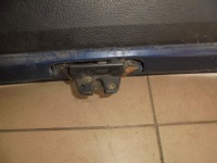 фото thumb №1, Замок крышки задняя peugeot 206 2.0hdi 02' 3d