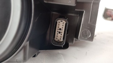 фото thumb №13, Ford kuga mk2 рестайлинг фара led правые лампа правая