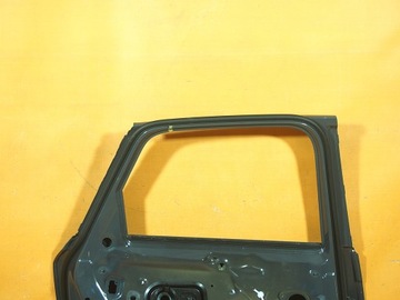 фото thumb №10, Audi q3 83a 22km дверь зад задние левая планка 83a833051c lx7m