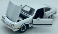Chevrolet Vega GT 1974 1:24 Motormax 79048 белый