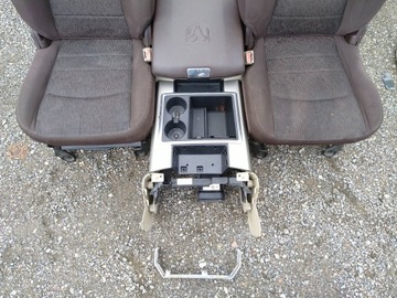 фото thumb №6, Сиденья диван обшивки туннель средний салон комплект dodge ram 1500 2013-