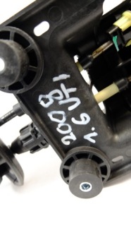 Peugeot 2008 1.6 vti вибірник передач троси Київ, фото thumb