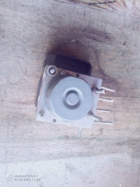 фото thumb №4, Captur clio iv sandero ii насос abs 476605492r