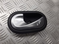 фото thumb №1, Ручка левая передняя внутренняя renault clio iii 310579