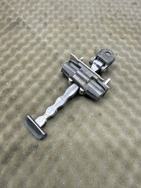 фото thumb №1, 9676117380 ограничитель дверь задняя citroen c4