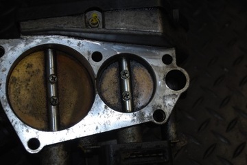 фото thumb №8, Audi a8 d2 4.2 v8 дросельна заслінка 077133063af