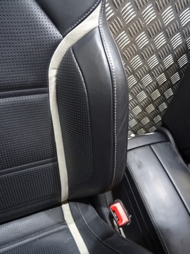 фото thumb №5, Mercedes c клас w205 купе 63s amg сидіння обшивки засіб салон