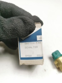 Перемикач термічний, вентилятор радіатора ford sierra 2 оригінальний номер 7001607 Недорого, фото thumb