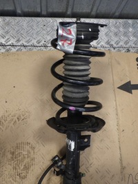 фото thumb №3, Амортизационная стойка поворотный кулак левый перед 2.0 dci koleos ii