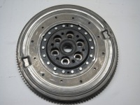 фото thumb №1, Колесо маховик renault arkana 1.6 e-tech 123108176r