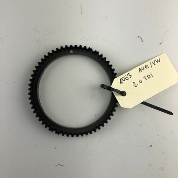 фото thumb №1, Захист ущільнювач вала audi a3 s3 vw 1.6 tdi cay